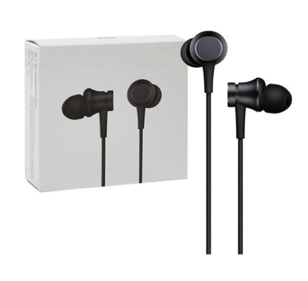 Auriculares Mi In-ear Basic, sonido nítido con micrófono integrado.