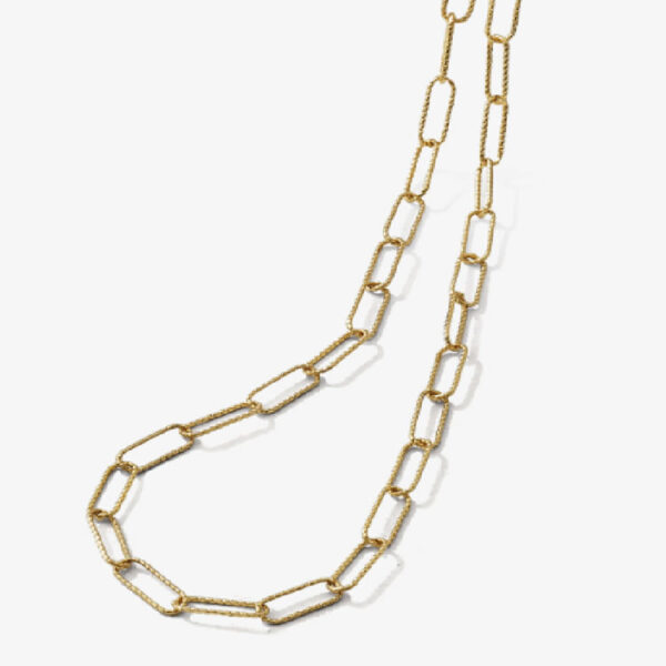 Collar Dorezzi de Yanbal – joya elegante dorada para realzar tu estilo